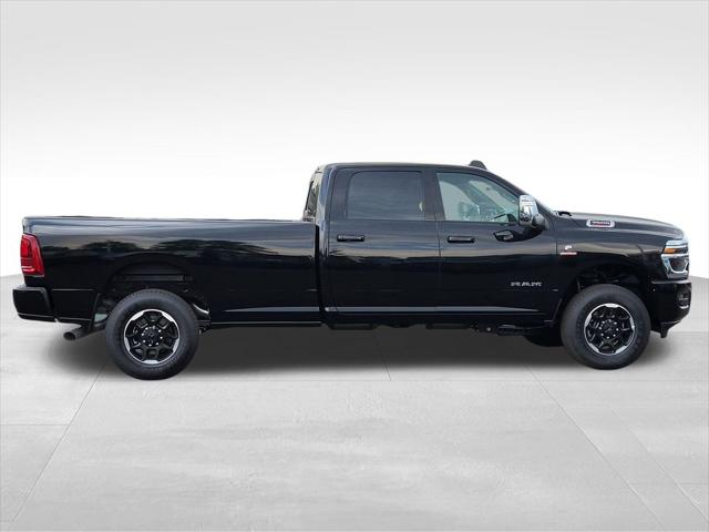 2026 RAM Ram 3500 RAM 3500 LARAMIE CREW CAB 4X4 8 BOX