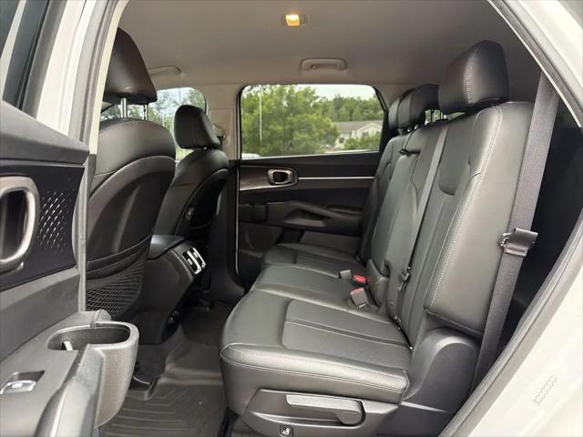 2021 Kia Sorento S
