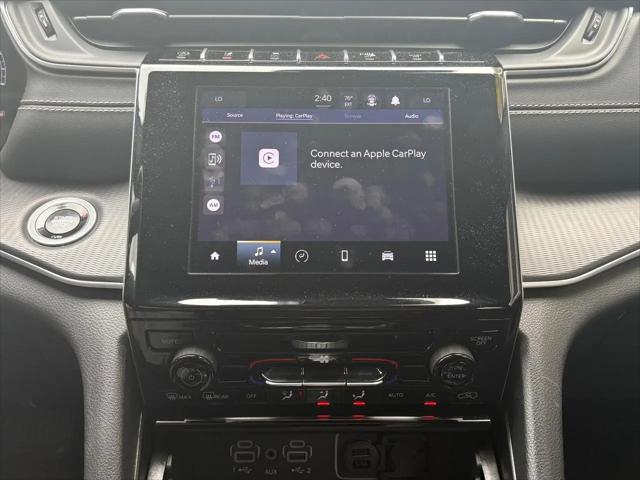 2024 Jeep Grand Cherokee L Laredo 4x4