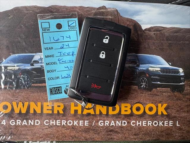 2024 Jeep Grand Cherokee L Laredo 4x4