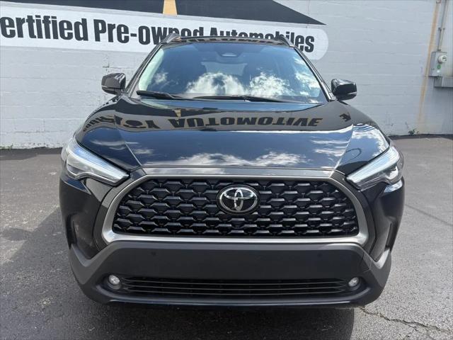 2025 Toyota Corolla Cross XLE