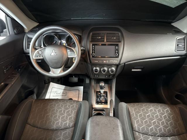 2025 Mitsubishi Outlander Sport 2.0 ES AWC