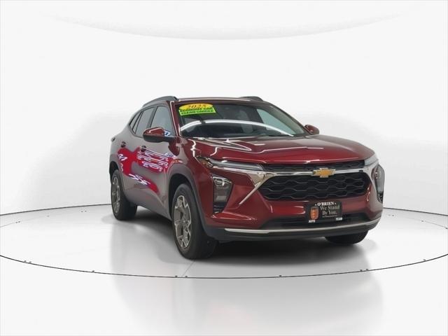 2025 Chevrolet Trax FWD LT