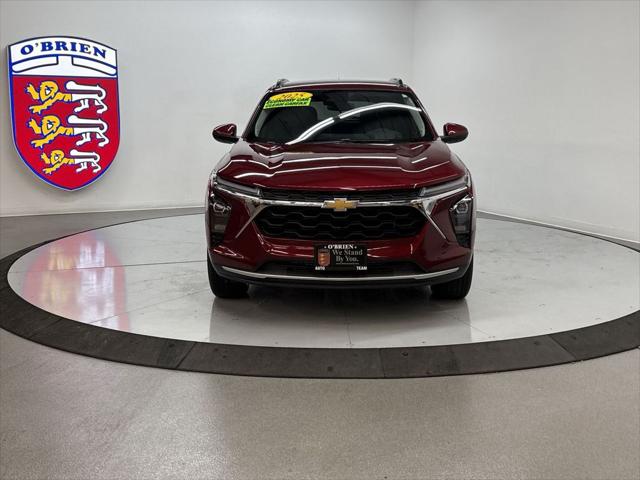2025 Chevrolet Trax FWD LT