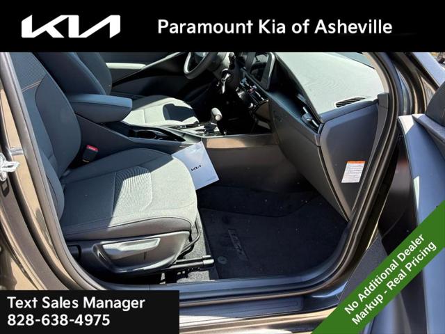 2026 Kia Niro LX