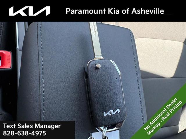 2026 Kia Niro LX