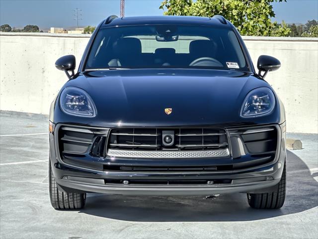 2026 Porsche Macan Unknown