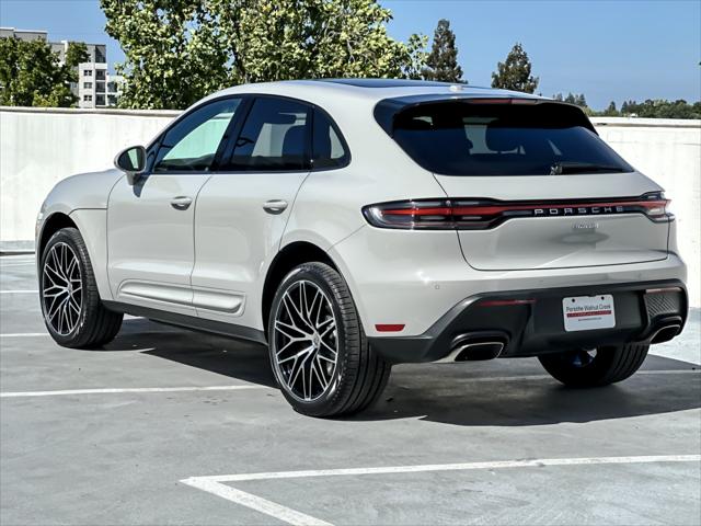 2026 Porsche Macan Unknown