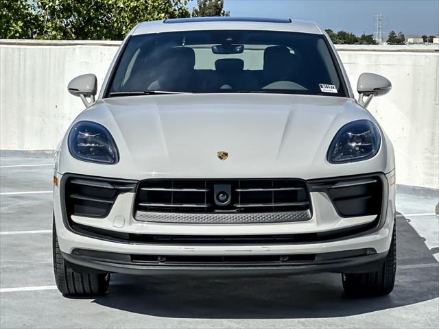 2026 Porsche Macan Unknown