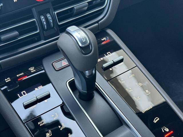 2026 Porsche Macan Unknown