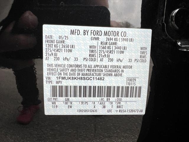 2025 Ford Explorer ST-Line