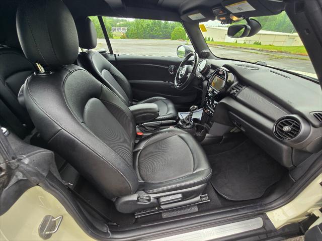 2017 MINI Convertible Cooper
