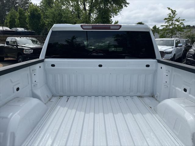 2024 GMC Sierra 1500 4WD Crew Cab Short Box Elevation with 3SB