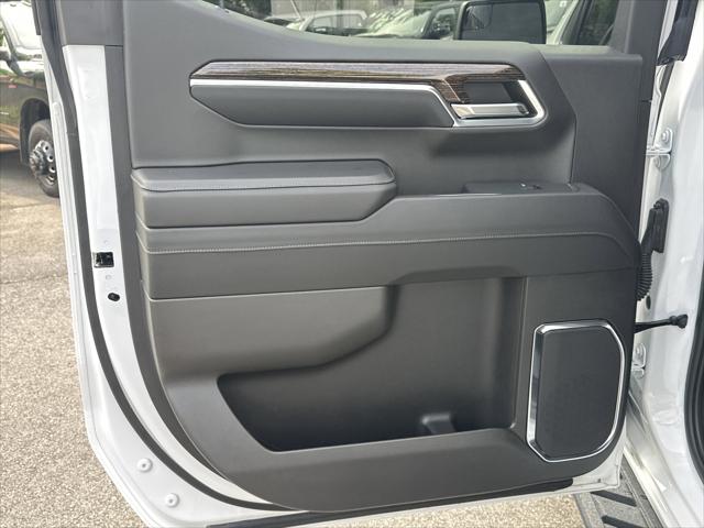 2024 GMC Sierra 1500 4WD Crew Cab Short Box Elevation with 3SB