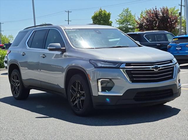 2023 Chevrolet Traverse AWD LT Cloth