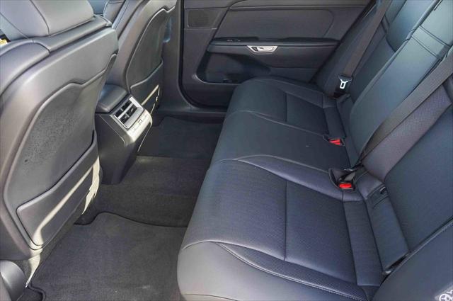 2026 Lexus ES 350 Premium