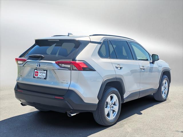 2020 Toyota RAV4 Hybrid XLE