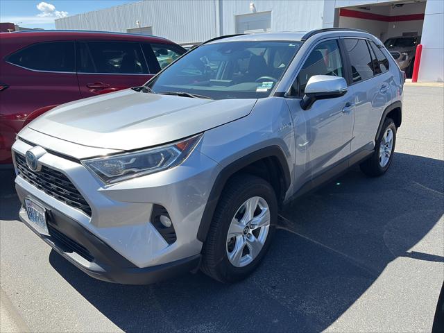 2020 Toyota RAV4 Hybrid XLE