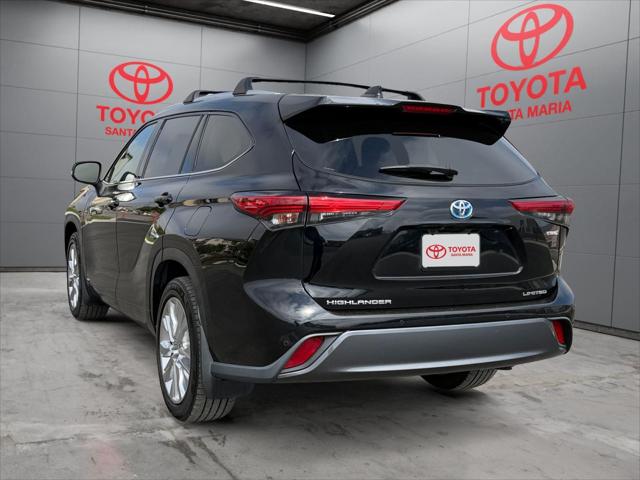 2022 Toyota Highlander Hybrid Limited