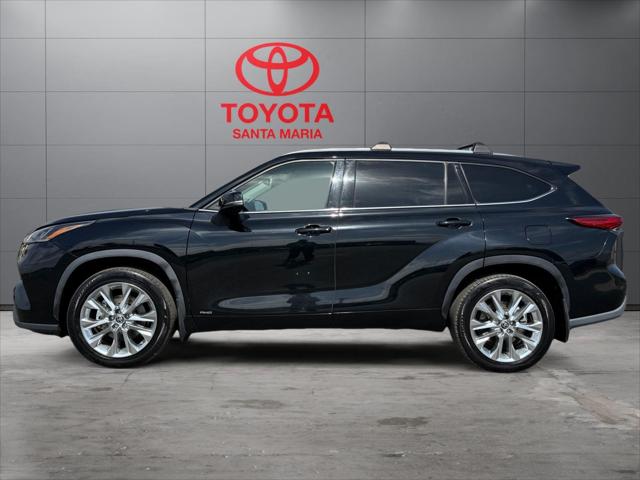 2022 Toyota Highlander Hybrid Limited
