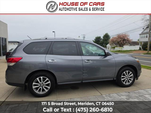 2016 Nissan Pathfinder S