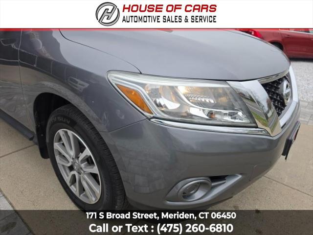 2016 Nissan Pathfinder S