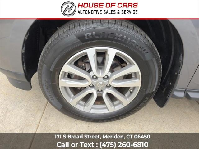 2016 Nissan Pathfinder S