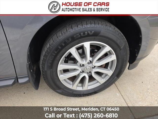 2016 Nissan Pathfinder S