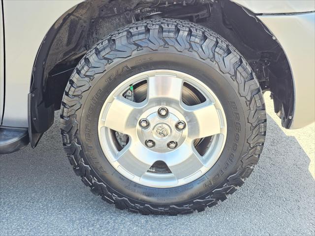 2019 Toyota Sequoia SR5