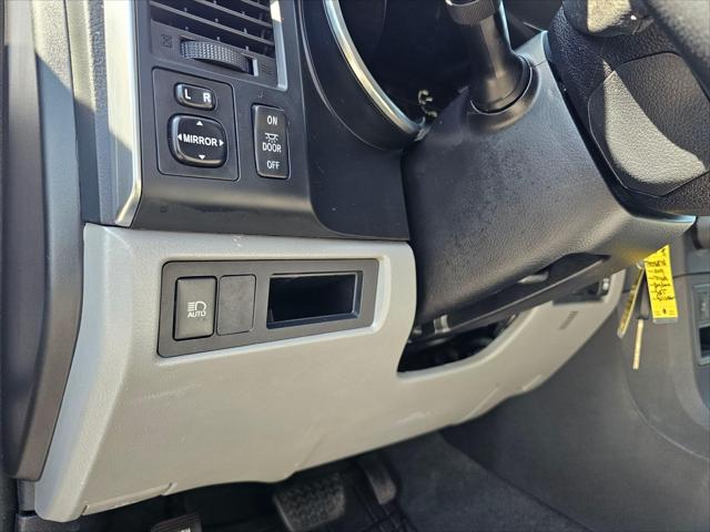 2019 Toyota Sequoia SR5