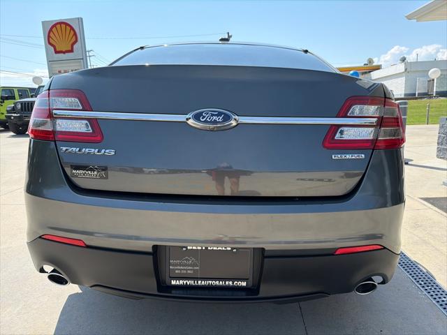 2016 Ford Taurus SE