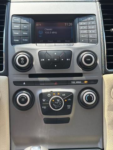 2016 Ford Taurus SE