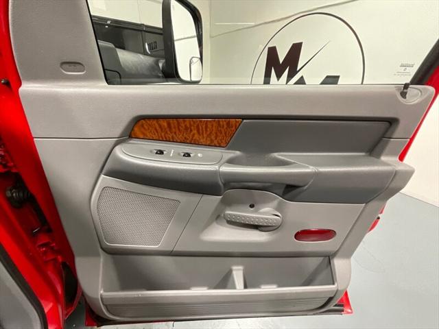 2006 Dodge Ram 3500 SLT/Sport