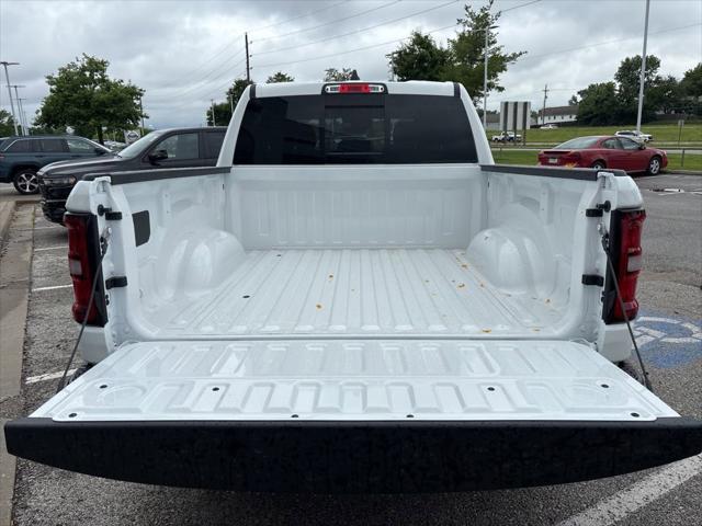 2026 Ram 1500 Warlock Crew Cab 4x4 57 Box