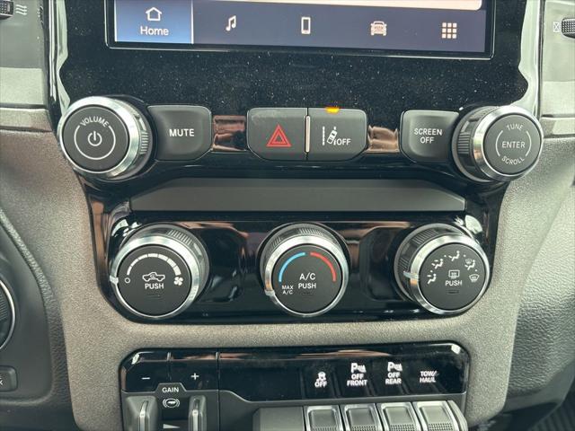 2026 Ram 1500 Warlock Crew Cab 4x4 57 Box