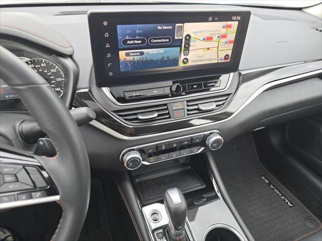 2024 Nissan Altima SR FWD