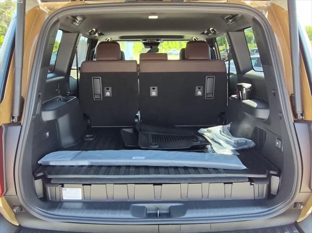 2026 Toyota Land Cruiser Unknown