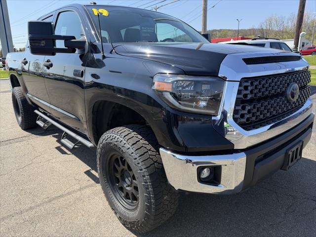 2019 Toyota Tundra SR5 5.7L V8 2019 Toyota Tundra SR5 5.7L V8