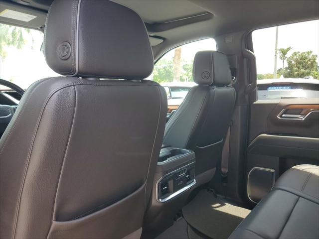 2023 GMC Sierra 1500 4WD Crew Cab Short Box Denali