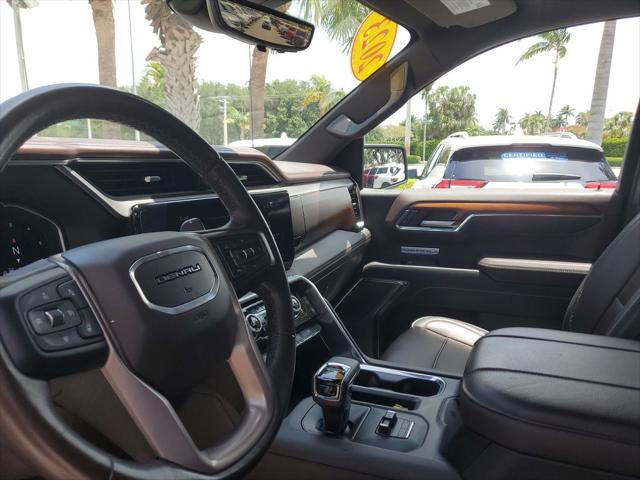 2023 GMC Sierra 1500 4WD Crew Cab Short Box Denali