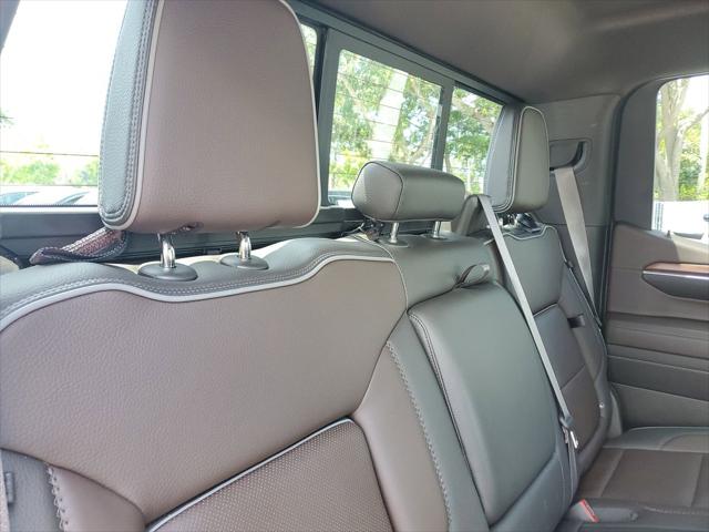 2023 GMC Sierra 1500 4WD Crew Cab Short Box Denali