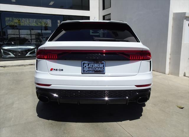 2024 Audi RS Q8 TFSI quattro Tiptronic