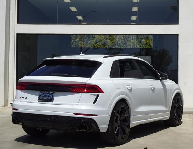 2024 Audi RS Q8 TFSI quattro Tiptronic