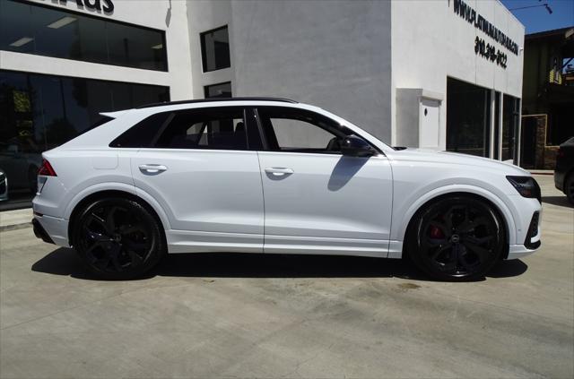 2024 Audi RS Q8 TFSI quattro Tiptronic