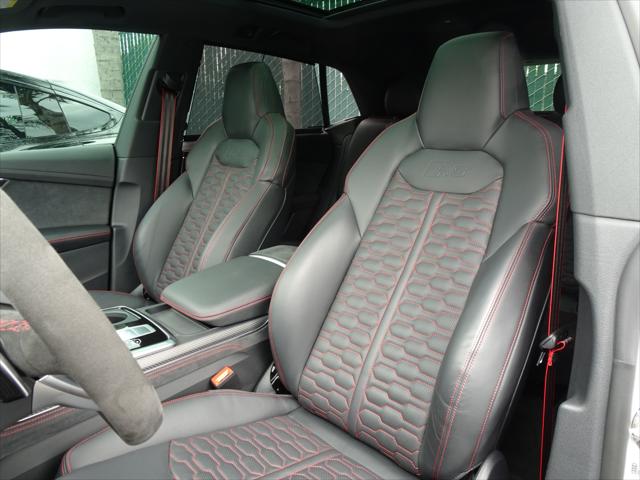 2024 Audi RS Q8 TFSI quattro Tiptronic