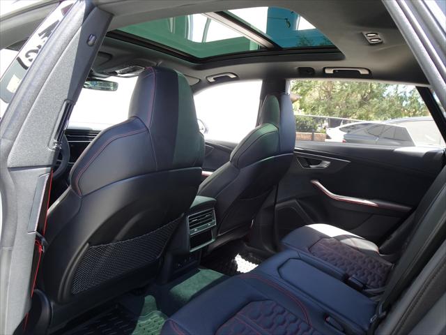 2024 Audi RS Q8 TFSI quattro Tiptronic