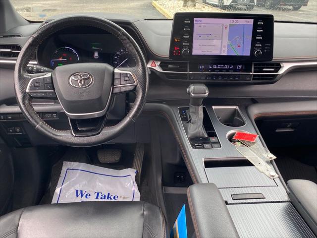 2022 Toyota Sienna XSE