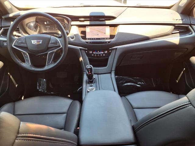 2024 Cadillac XT5 FWD Premium Luxury