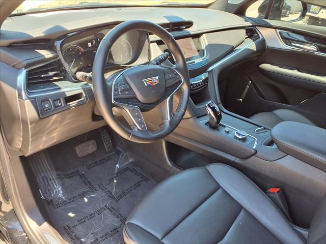 2024 Cadillac XT5 FWD Premium Luxury