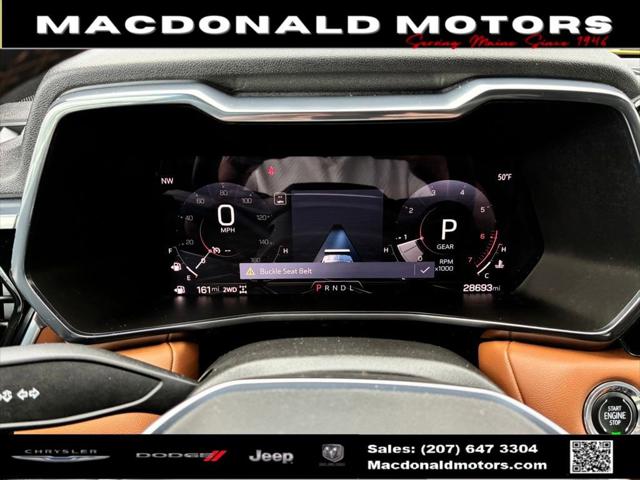 2024 GMC Canyon 4WD AT4